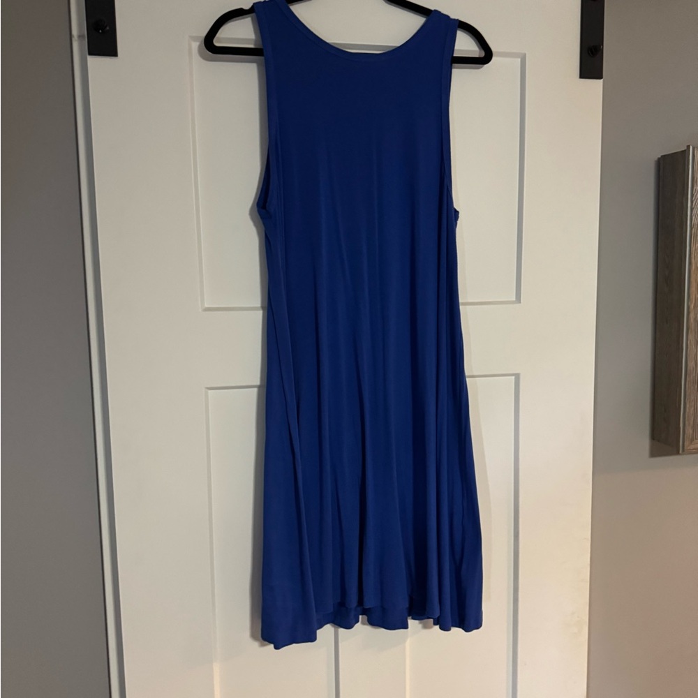 Elegant Blue Sleeveless Dress